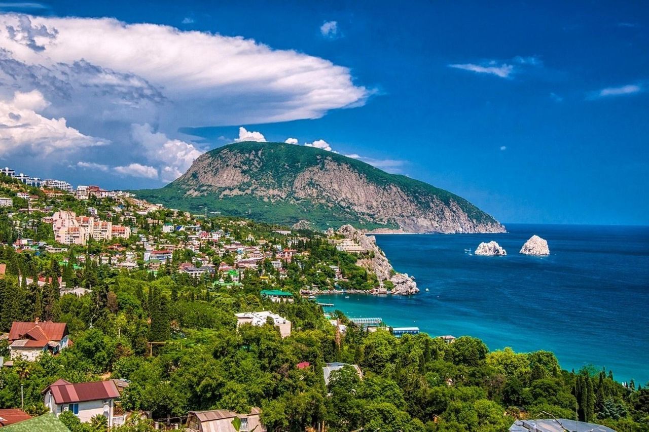Отдых в Крыму на майские праздники подешевел на 18%