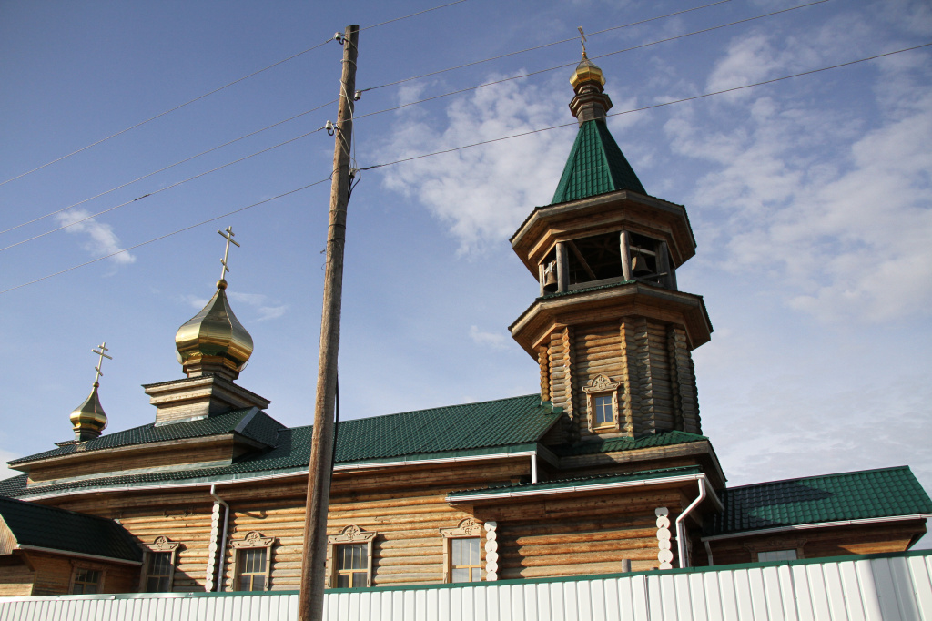 Храм в Восточном расположен на перкрестке улиц Труда и ленина. Фото: Константин Бобылев, "Глобус"