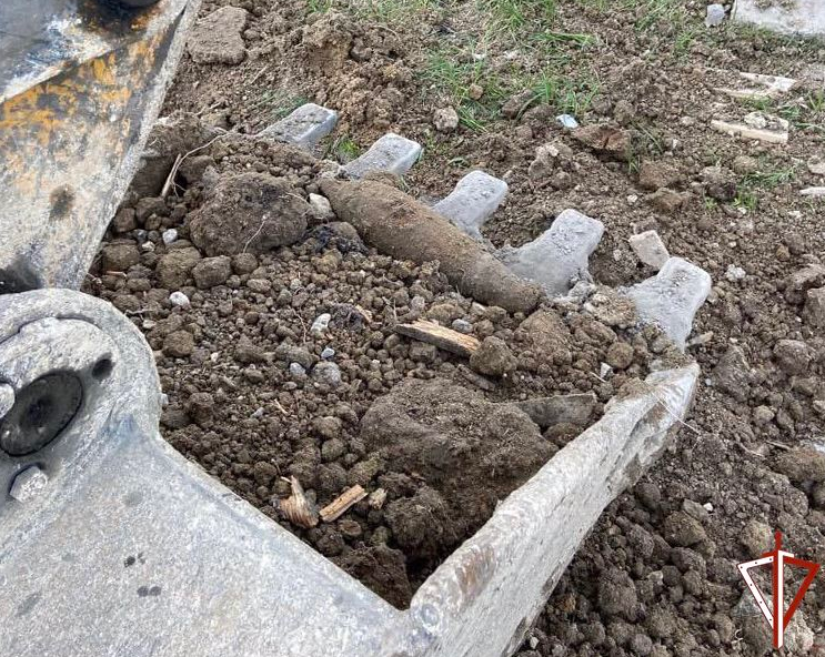 В Сосьве при строительстве многоквартирного дома для погорельцев нашли мину