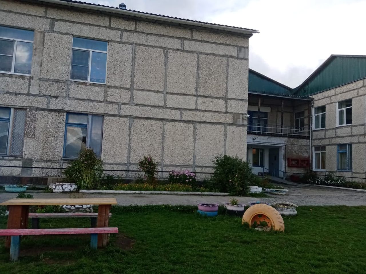 Серовский отдел Роспотребнадзора расследует вспышку коронавируса в приюте Восточного