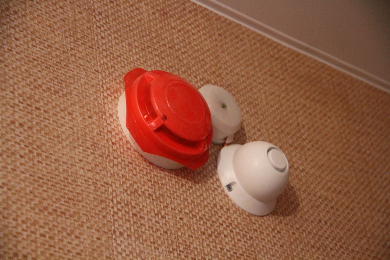 В жилье многодетных и попавших в трудную ситуацию сосьвинцев установят 107 пожарных извещателей