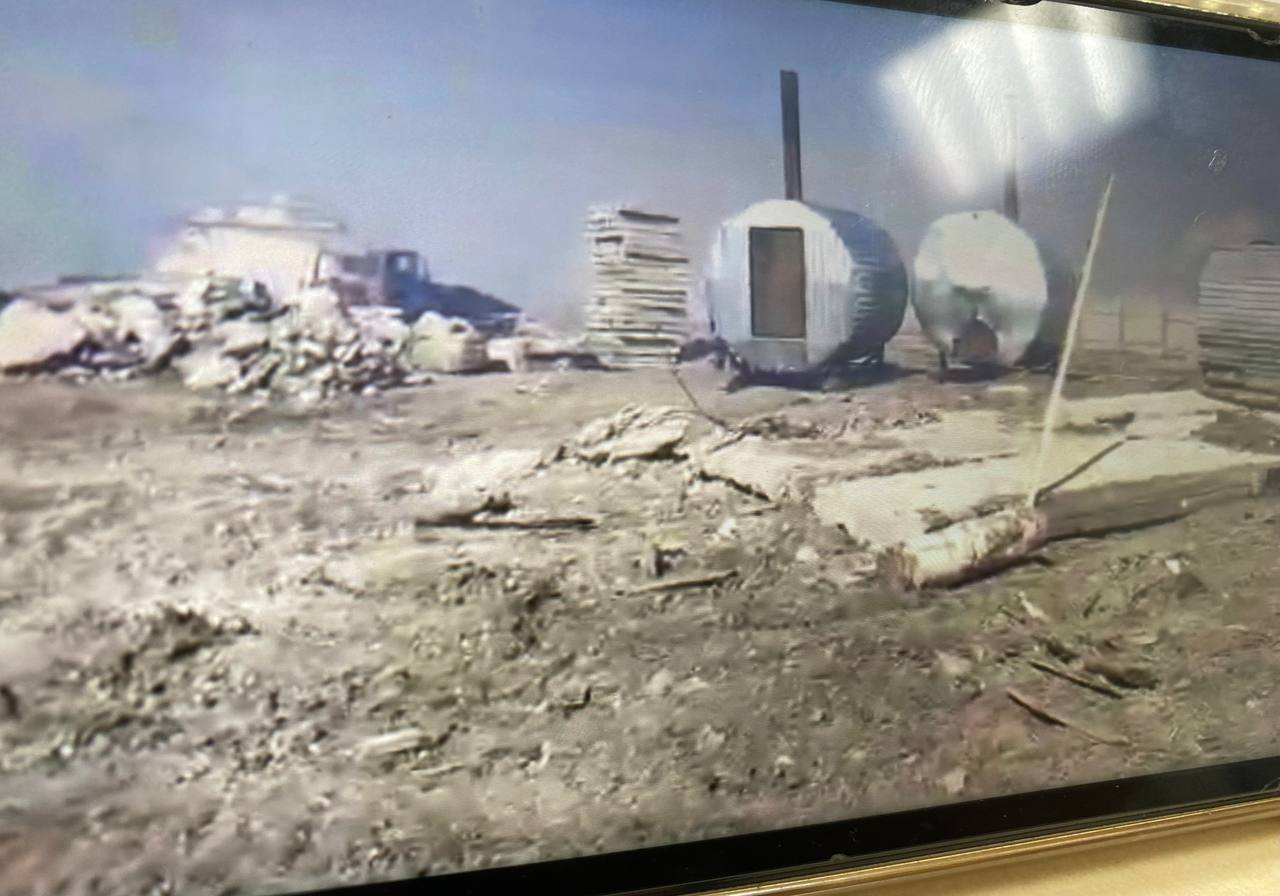 Очевидец нового пожара в Сосьве заснял происходящее на телефон