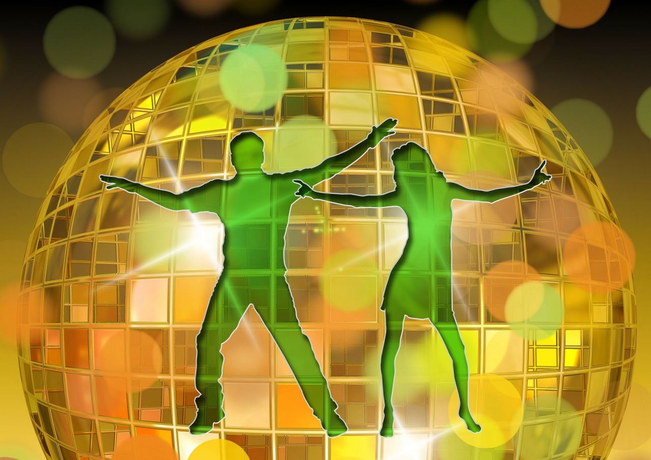 Международный день семей в Сосьве отметят "Супер Дискотекой 90-х"