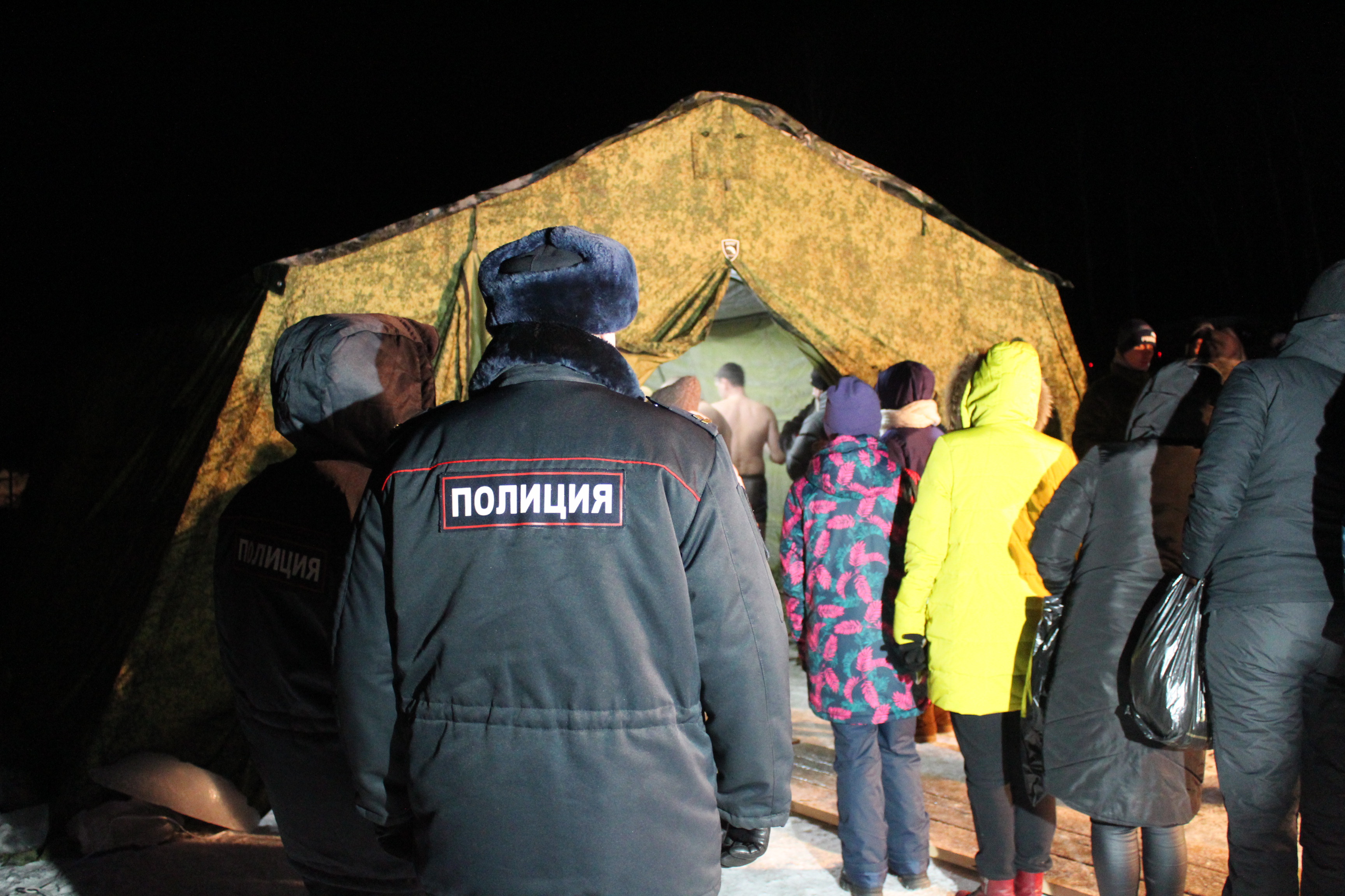 Полиция обеспечила охрану общественного порядка на мероприятиях, посвященных празднованию Крещения Господня