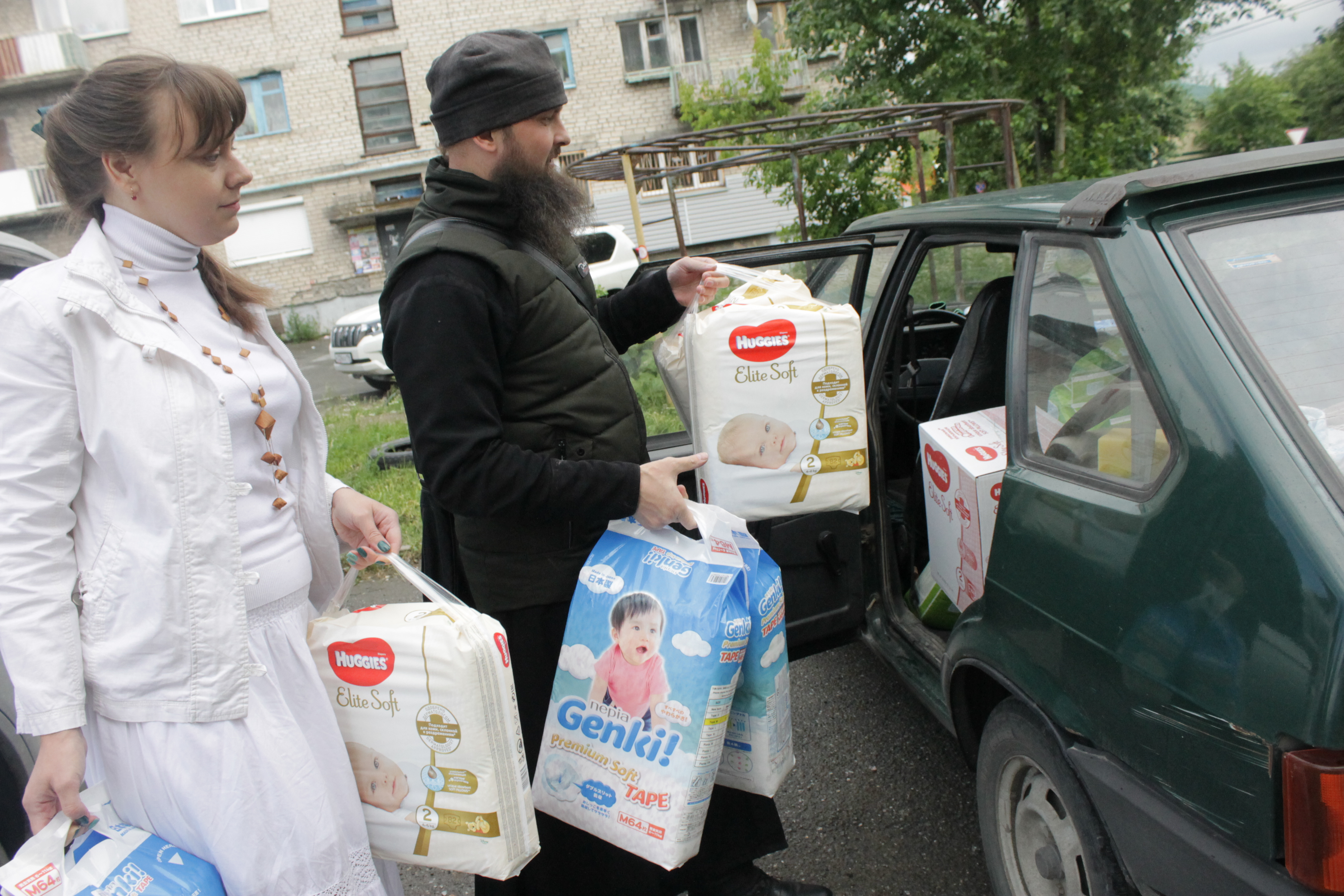 Благотворитель из Москвы пожертвовал 300 тысяч отделу социального служения Серовской епархии