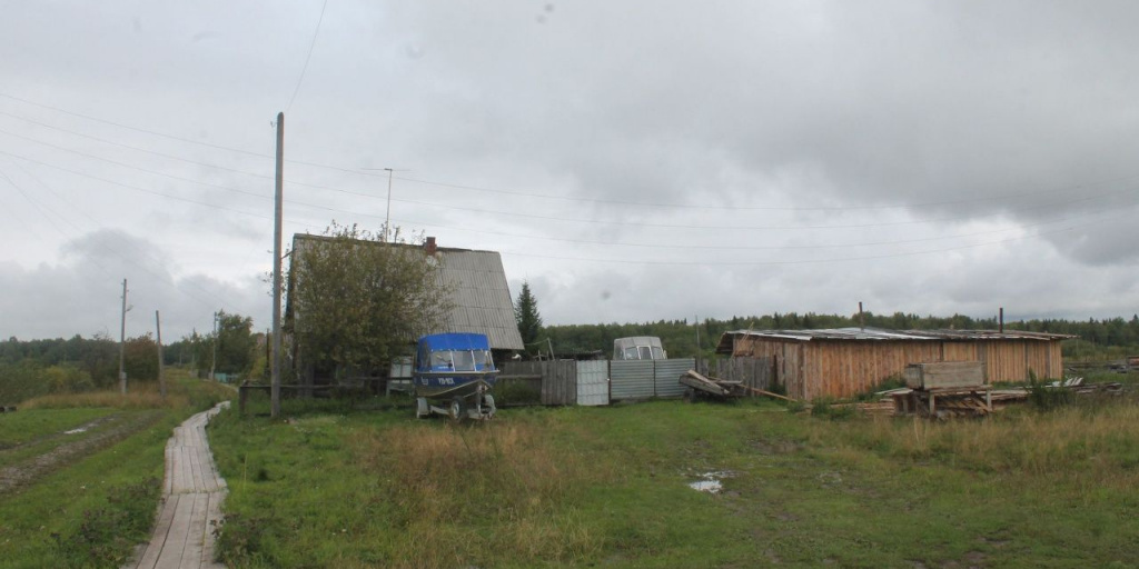 Гарь в поде. Гари Свердловская область. Поселок Гари. Большая гарь. С Гари ул Гаринская 24 фото г Зеленодольск.