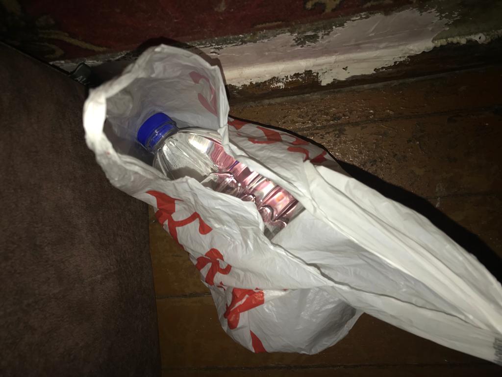 Всего из незаконного оборота было изъято 35 литров спиртосодержащей продукции. Фото: полиция Серова