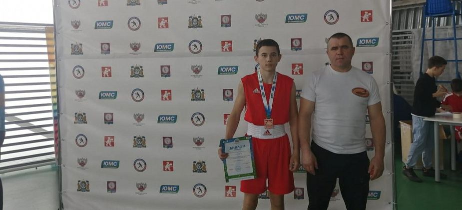 Юный боксер из Сосьвы завоевал бронзу на первенстве УрФО