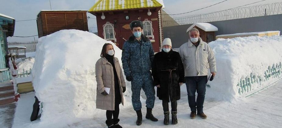 Гаринскую колонию посетили помощники омбудсмена и член ОНК