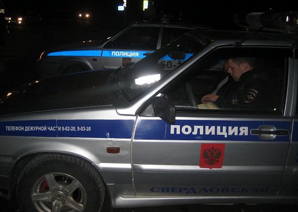 Спецназовец ГУФСИН спас от смерти водителя, попавшего в ДТП на дороге Серов - Ивдель 