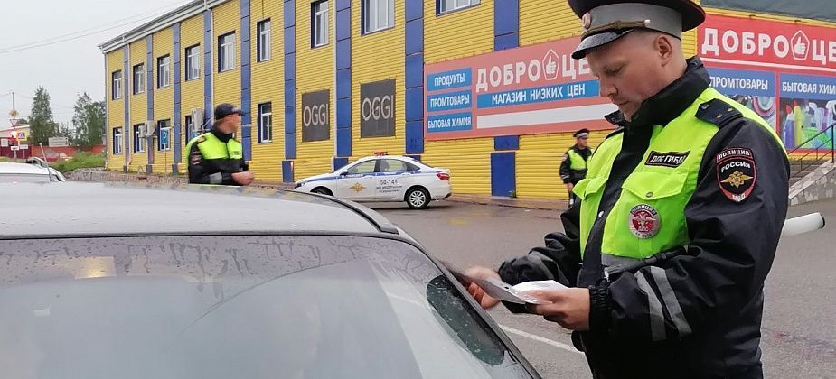 В выходные на дорогах Серова, Сосьвы и Гарей будут работать скрытые патрули ГИБДД