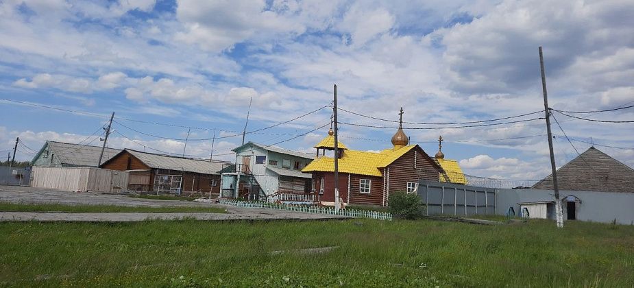 Священник из Сосьвы поехал в Гари, чтобы узнать судьбу храма, расположенного в ликвидируемой колонии