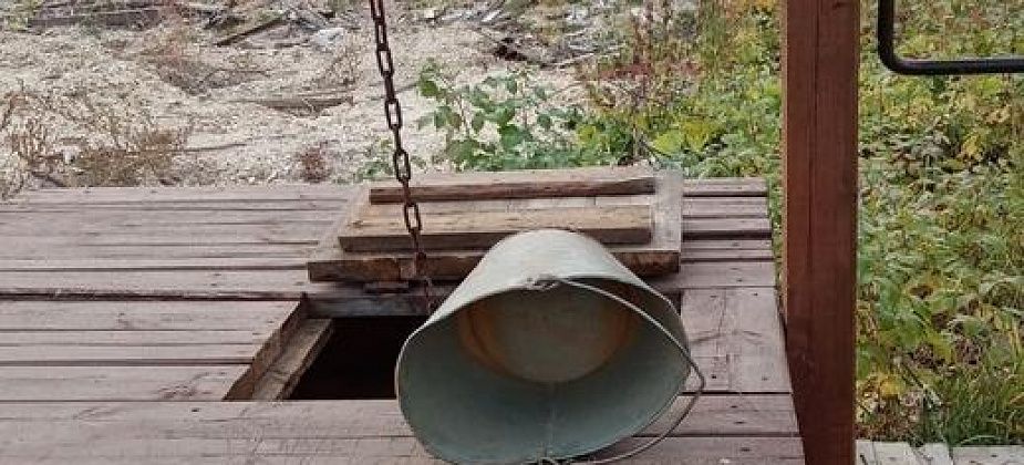 "У нас катастрофа, ушла вода". Жители Сосьвы обеспокоены, что в поселке высыхают колодцы
