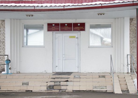 «Нужно начать с себя». Губернатор обязал чиновников вакцинироваться от COVID-19. Под угрозой отстранения