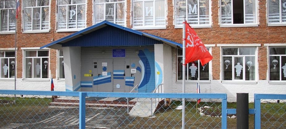 В Кошае проблемы с ремонтом школы. Детей возят в Сосьву - с автобусом тоже проблемы?