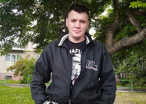Сестра погребенного в Сосьве участника СВО не может получить “похоронные” 