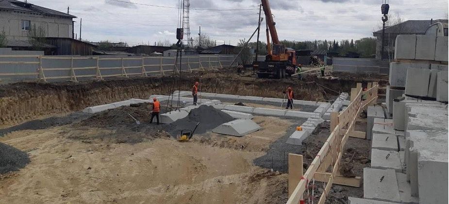 В Сосьве идет строительство домов для погорельцев