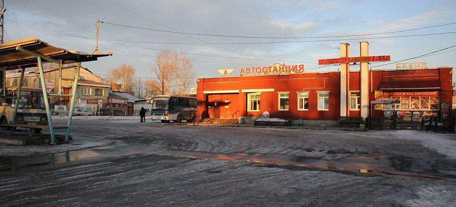 В связи со сложными дорожными условиями ограничено движение пассажирских автобусов
