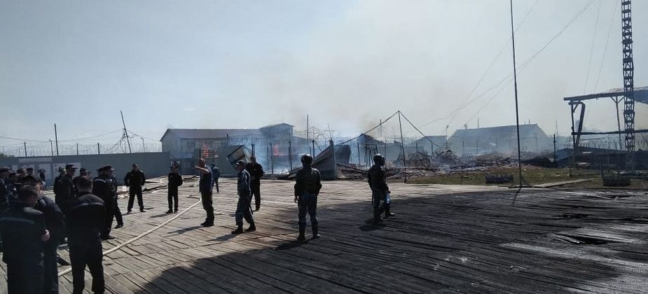 В Гарях горела колония строгого режима. На место прибыл лично начальник ГУФСИН