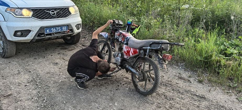 Госавтоинспекция остановила в Сосьве малолетнего бесправника на мопеде