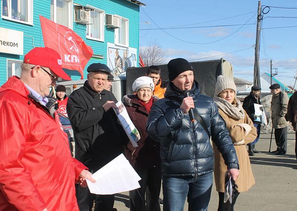 В Ивделе прошел митинг в защиту экологии, против поправок в Конституцию и мусорной реформы