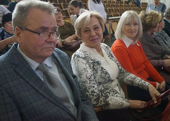Cеребряной медалью ЗакСО и грамотами губернатора наградили сосьвинских и гаринских ветеранов УИС