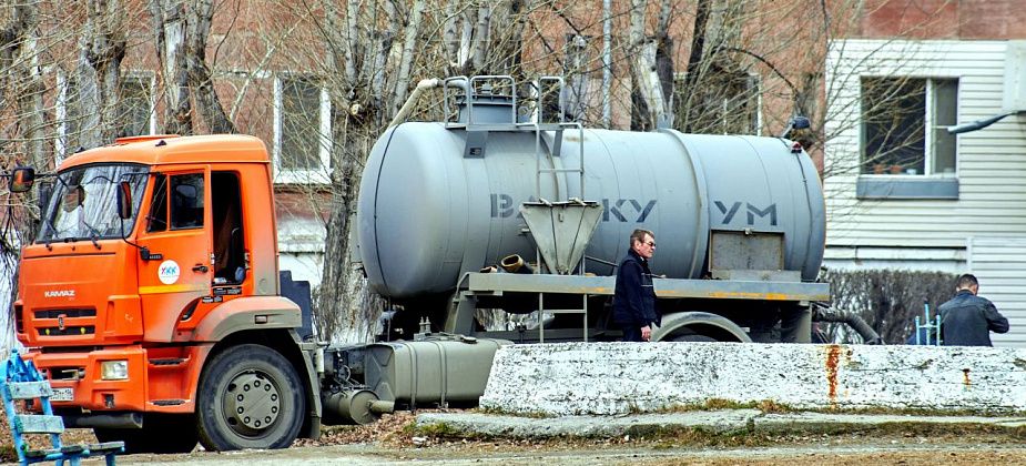 КУМИ Сосьвы закупает спецтехнику для вывоза жидких отходов