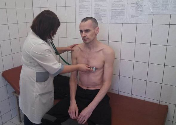 Олег Сенцов объяснил, почему прекращает голодовку