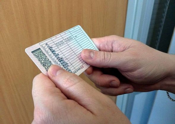 Прокуратура рассказывает о лишении водительских прав за сокрытие номеров
