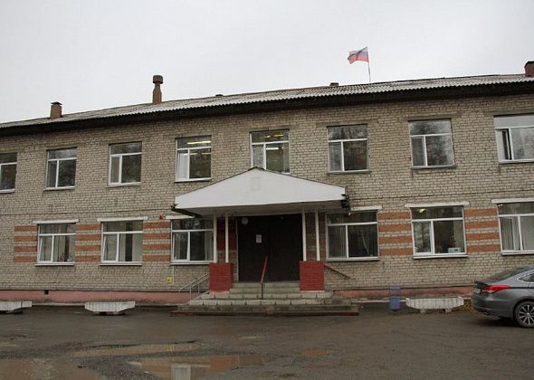 В Серове жителя Восточного осудили за истязание женщины кочергой, кувалдой, поленом и электричеством. Бил сожительницу по праздникам...