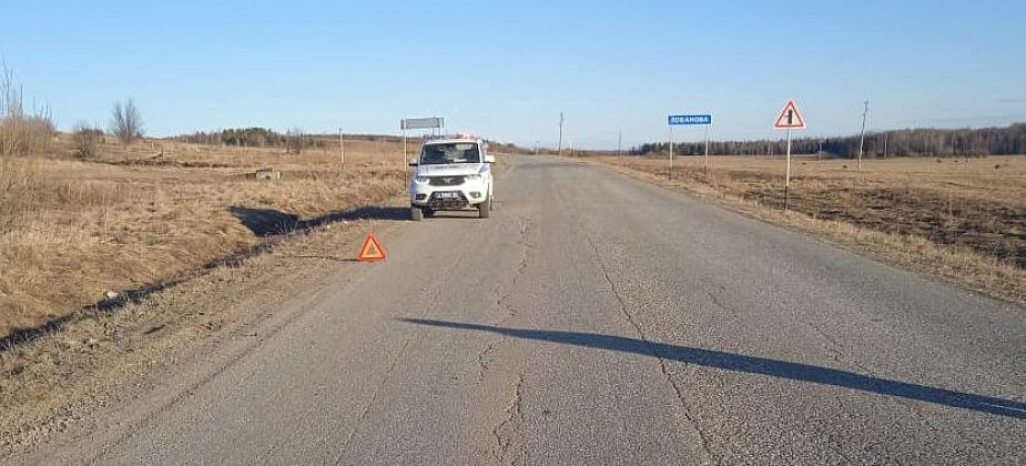 Бесправный житель Гарей перевозил на мопеде племянника и попал в ДТП. Пострадал подросток