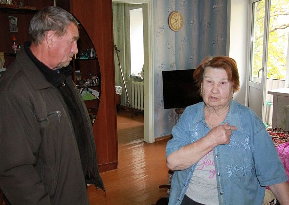 В Серове вдове фронтовика из Сосьвы сделали бесплатный ремонт, после которого нужен еще один ремонт?