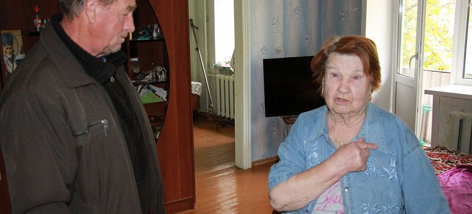 В Серове вдове фронтовика из Сосьвы сделали бесплатный ремонт, после которого нужен еще один ремонт?