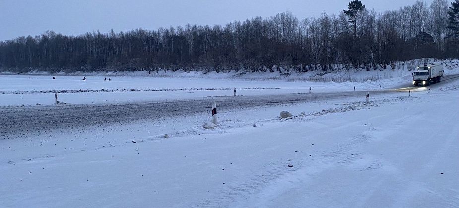 В Романово закрывают ледовую переправу через реку Ляля
