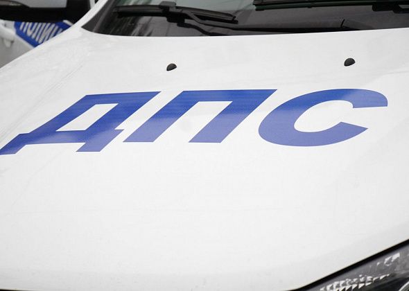 В Гарях полиция остановила подростка, который катался без прав и шлема на мотоцикле