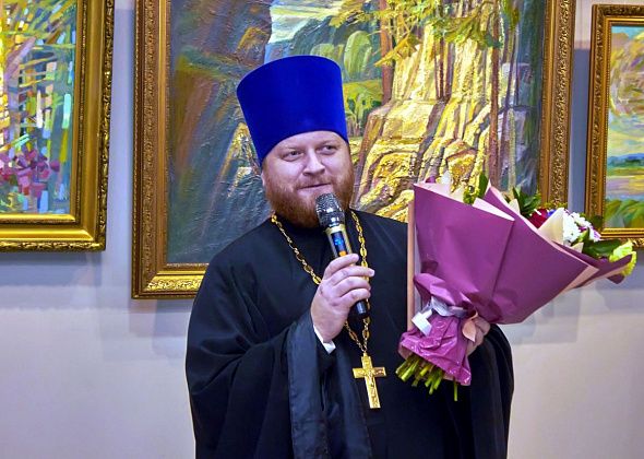 Священник из Сосьвы получил медаль за тюремное служение