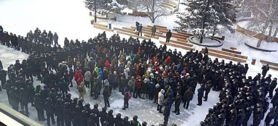 Власти вывели на акции 31 января рекордное количество полицейских. И задержали рекордное количество человек