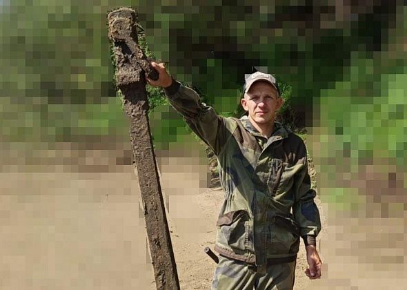 В районе Гарей серовские рыбаки нашли двухметровый якорь, возможно от парохода