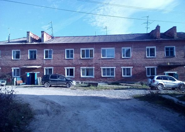 Сосьвинский депутат развелся с женой ради квартиры?