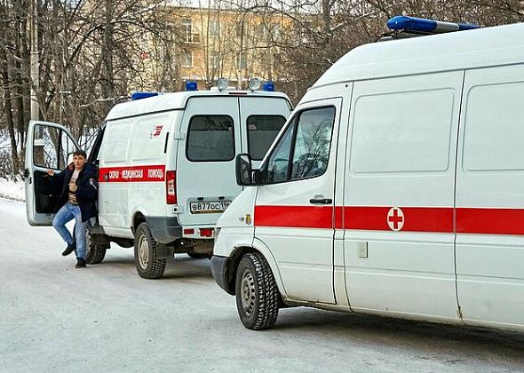 В Челябинске экстренно госпитализируют 54 пенсионеров из частного дома престарелых