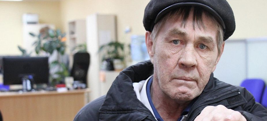 «Тебе пенсию не принесут, ты помер»... Живого мужчину признали умершим. Из-за ошибки полиции?