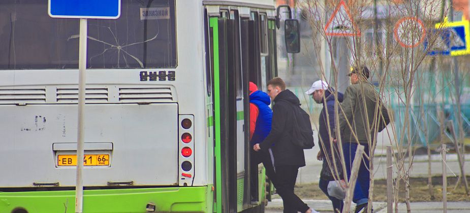 С понедельника возобновится рейс пассажирского автобуса «Ивдель-Екатеринбург». БлаБлаКар по-прежнему не работает