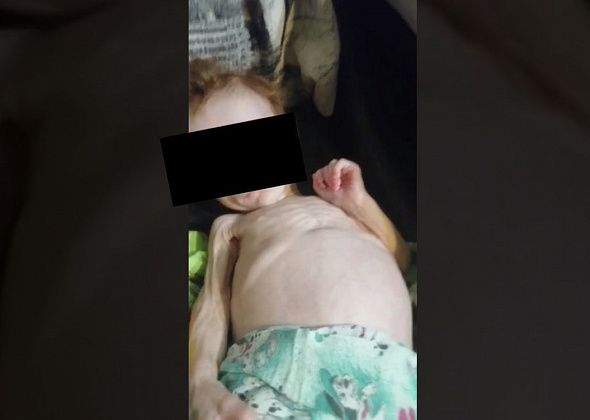 Мать из Карпинска родила ребенка дома и в тайне от всех растила его в шкафу